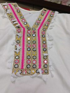 White Embroidered Kurta with Mirror Work