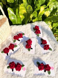 Cute Rose Hair Clips (Set of 2)