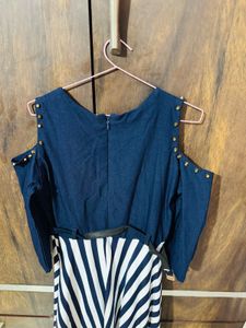 Chic Cold Shoulder Striped Dress