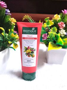 Biotique Fruit Brightening Depigmentation and Tan