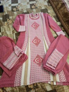 woolen Elegant Pink Kurta Set