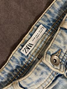 ZARA Light Wash Wide Leg Jeans