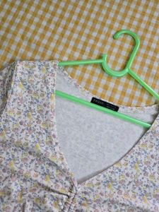 Floral Ruched Crop Top bust 34/36
