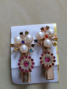 Pearl Hair Clips