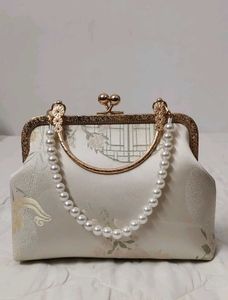New Chinese national style embroidered hanfu bag