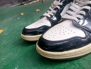 Air Jordan 1 Low Sneakers