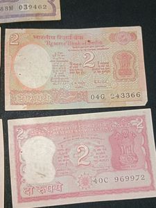 Old Indian Currency- 2rs Notes And 1rs Note(5notes