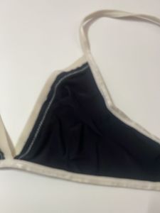 Stylish Black Sports Bra