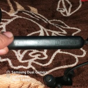 ONEPLUS BULLETS WIRELESS Z BASS EDITION BOLD BLAC