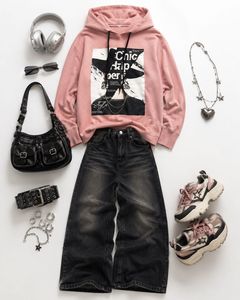 Max Pink Graphic Print Hoodie❣️