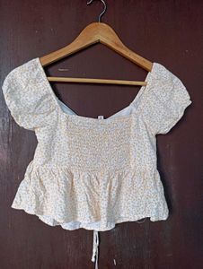 Cute Ruffled Off-Shoulder Top