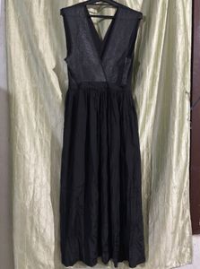 🖤Elegant Black V-Neck Maxi Dress