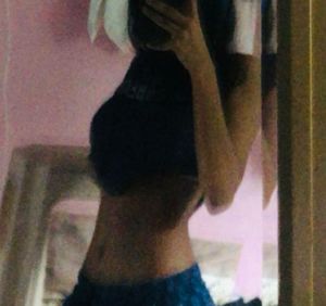 Blue Pull&amp;Bear Cropped Tank Top