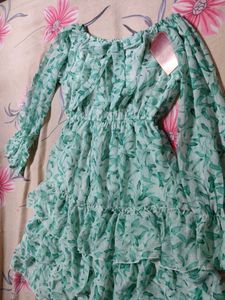 Green Leaf Print Tiered Dress