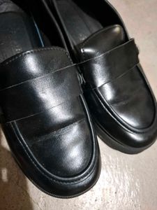 women Loafers (Free delivery)