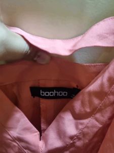 Chic Coral Cold Shoulder Top