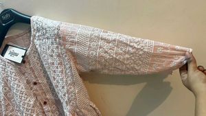 Women's Embroidered Kurta