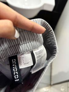 H&amp;M grey cargo pants