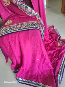 gold  Embroidered Saree 🩷