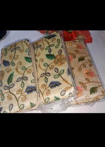 Embroidered Clutch Set - Elegant & Chic