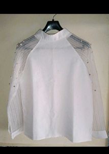 Saleee‼️Asthetic Pearl Top🕊️
