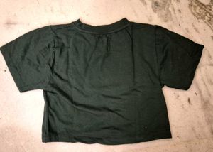 DARE Graphic Crop Top