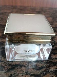 Glow Iridescent Brightening Moisturising Cream
