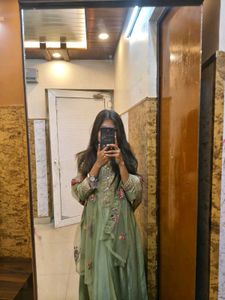Elegant Mint Green Kurta Set