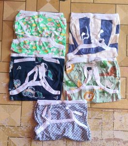 Baby's Clothes Set of 5.