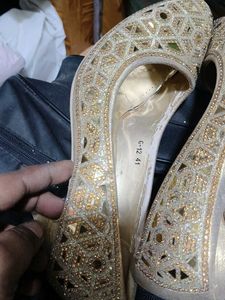 Embellished Golden Ballet heal