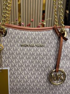 Michael Kors Hobo Bag