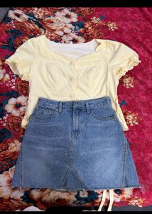 Denim mini skirt