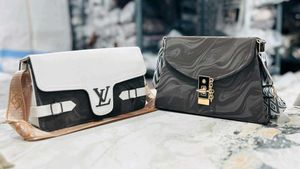 *2 PCS COMBO SET**NEW ARRIVAL*HANDY+SLING