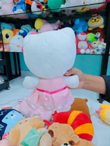 Cute Hello Kitty Plush Toy