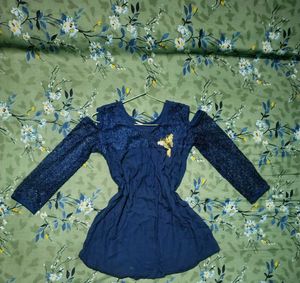 Navy Blue Top Women's 💙