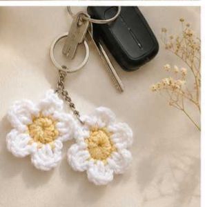 Handmade Crochet Daisy Keychain