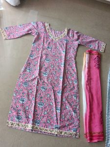Boho Pink Floral Kurta Set