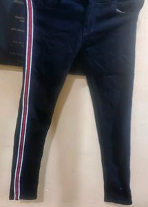 Black Jeans