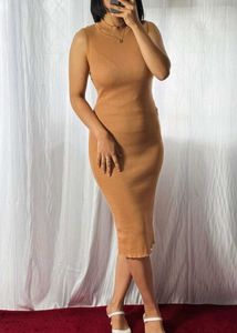 Ribbed Knit Sleeveless Midi Dress