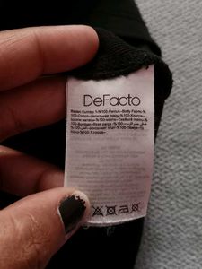 DEFACTO Women's Black Tshirt/Top