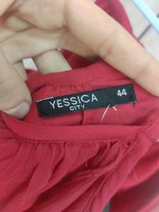 Yessica City Red Top