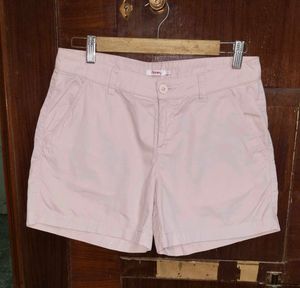 Stylish Women's Light Pink Shorts