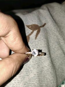 Sparkling Solitaire Ring