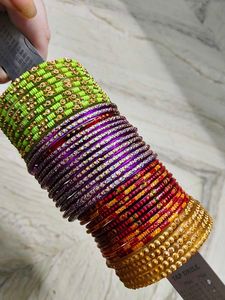Vibrant Multicolor Bangle (4 Set)