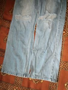 Light Wash Ripped Wide Leg Jeans