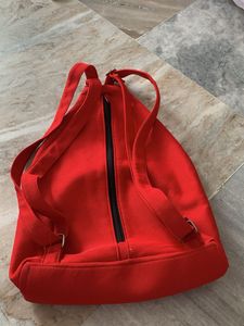 Red GET 1020 Backpack
