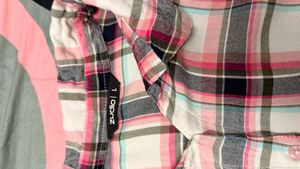 Like new women casual shirt
