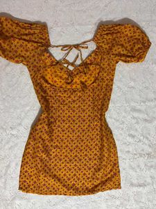 Desi Women's Ethnic Kurta Set