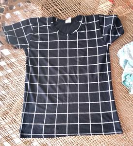 Stylish Black & White Checkered Top