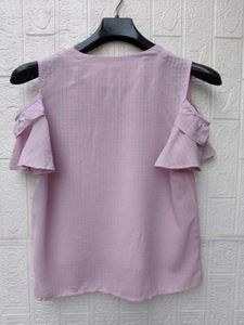 New with tag Chic Ruffled Cold Shoulder Top